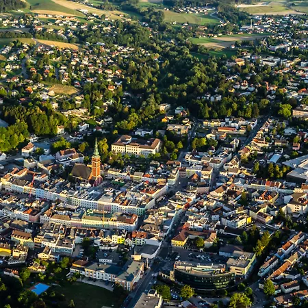 Der Kaiserhof Ried Hotel