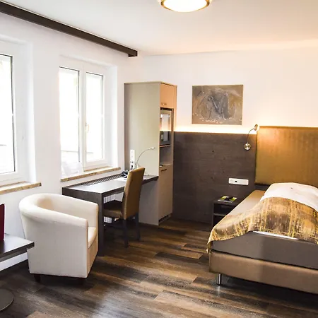Der Kaiserhof Ried 4*