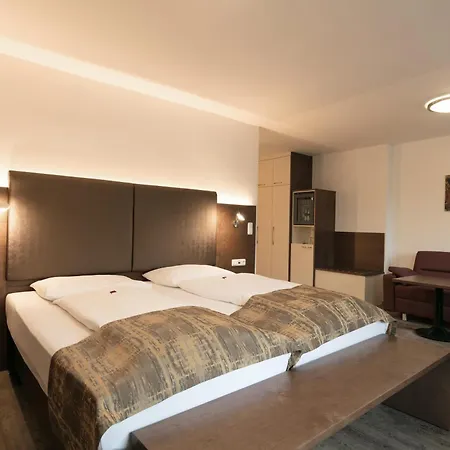 Der Kaiserhof Ried 4*