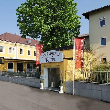 Der Kaiserhof Ried