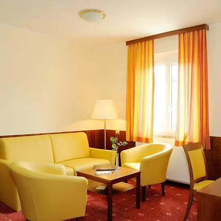 Der Kaiserhof Ried 4*