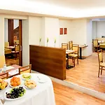 Der Kaiserhof Ried Hotell 4*