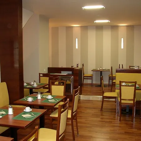 Der Kaiserhof Ried Hotel