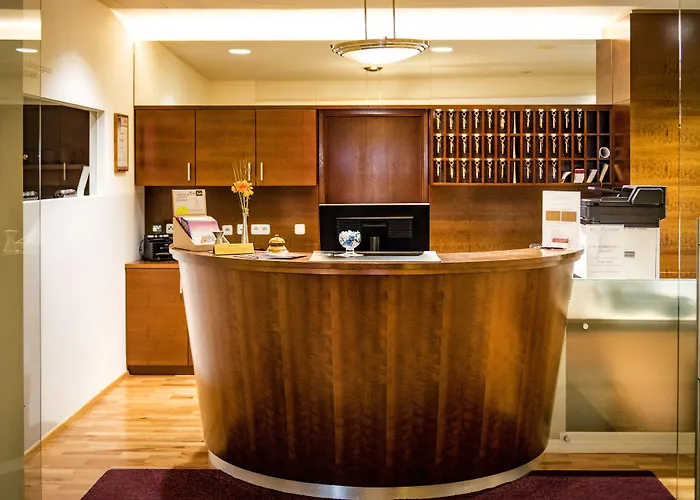 Der Kaiserhof Ried Hotel 4*